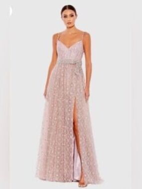 NWT Mac Duggal 68050 Pink Beaded Gown Bow Sz 8, Silver beaded bow